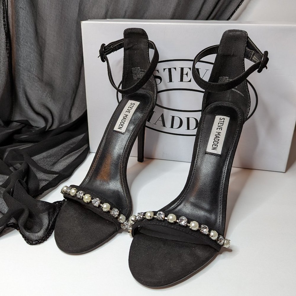 STEVE MADDEN Solitaire Stiletto Sandals Diamond Pearl Studs Ankle Strap Size 9
